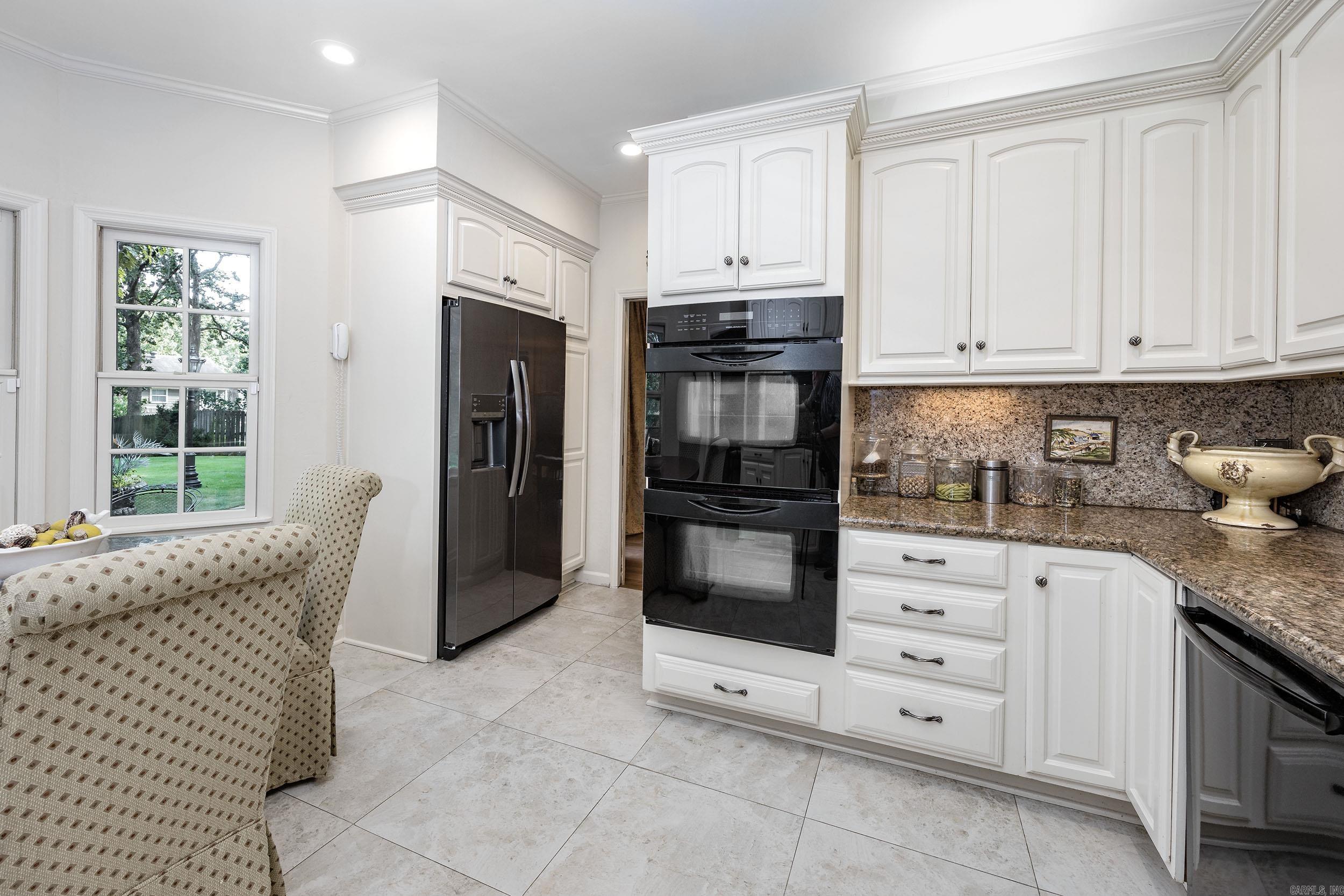 277 Pleasant Valley Drive