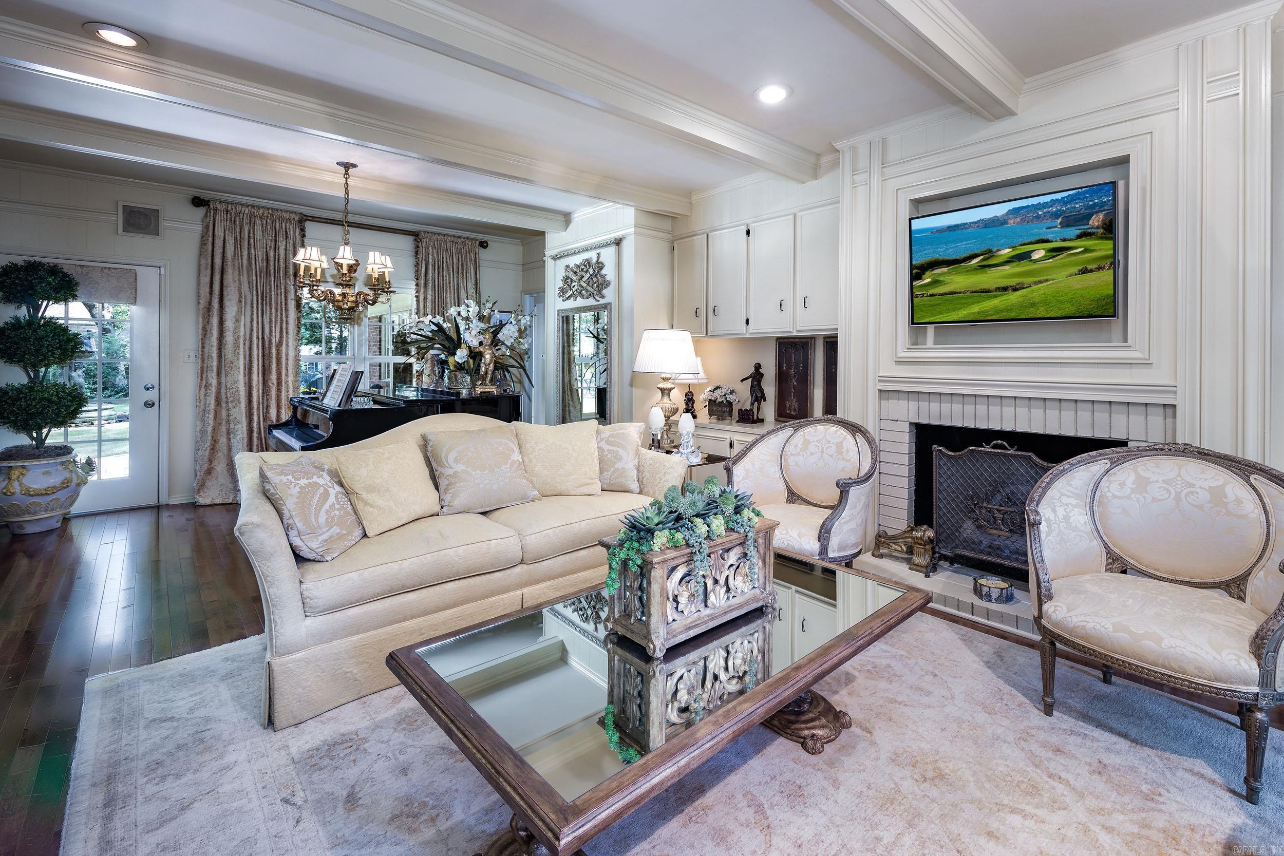 277 Pleasant Valley Drive