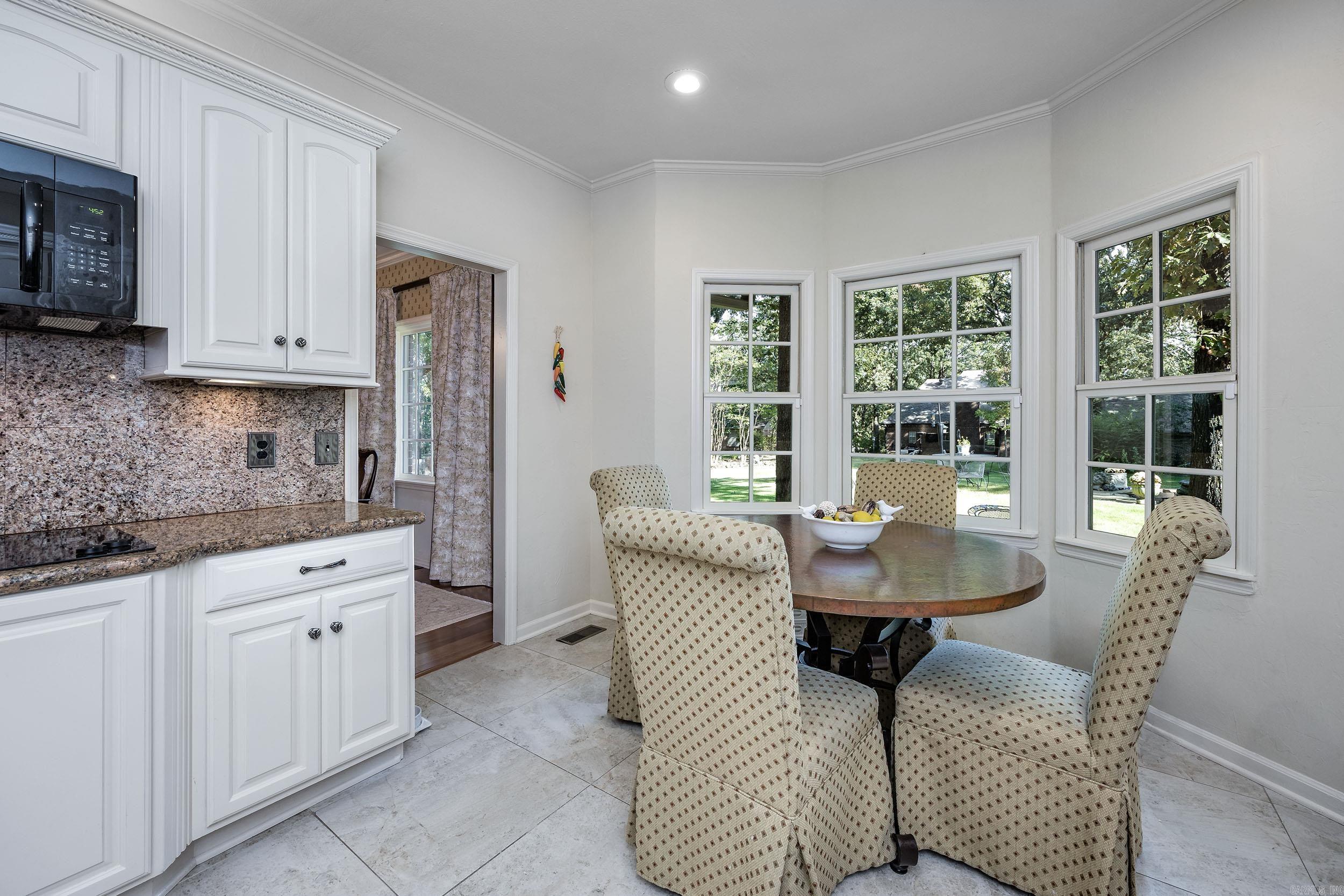 277 Pleasant Valley Drive