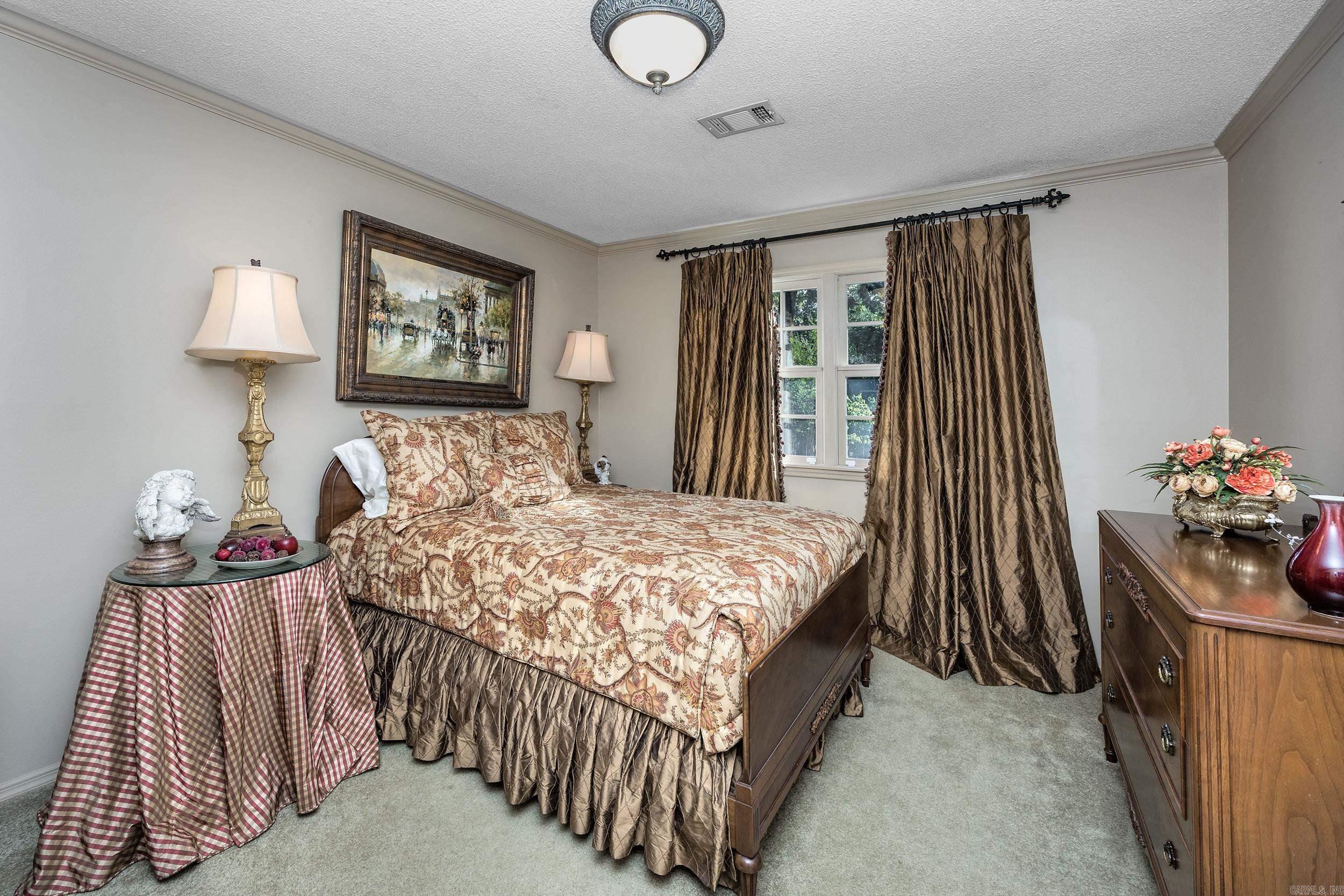 277 Pleasant Valley Drive