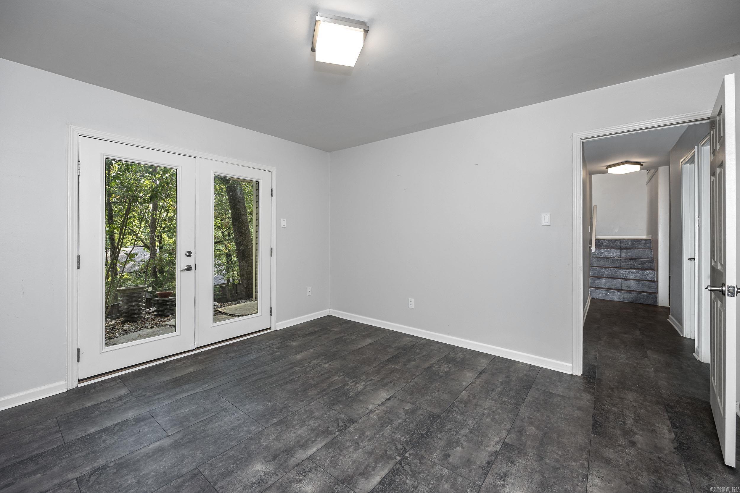 15 El Dorado Drive