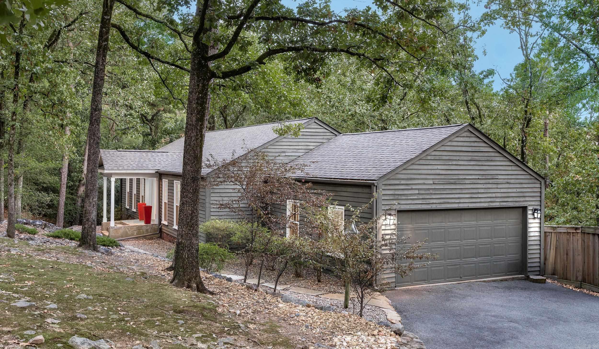 15 El Dorado Drive