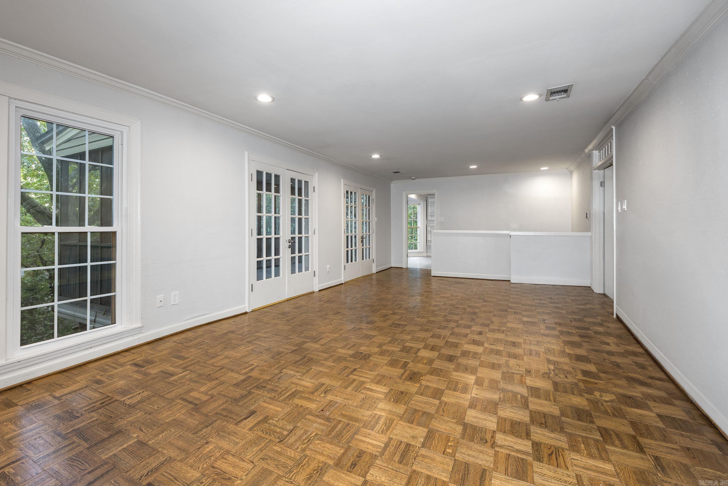 15 El Dorado Drive