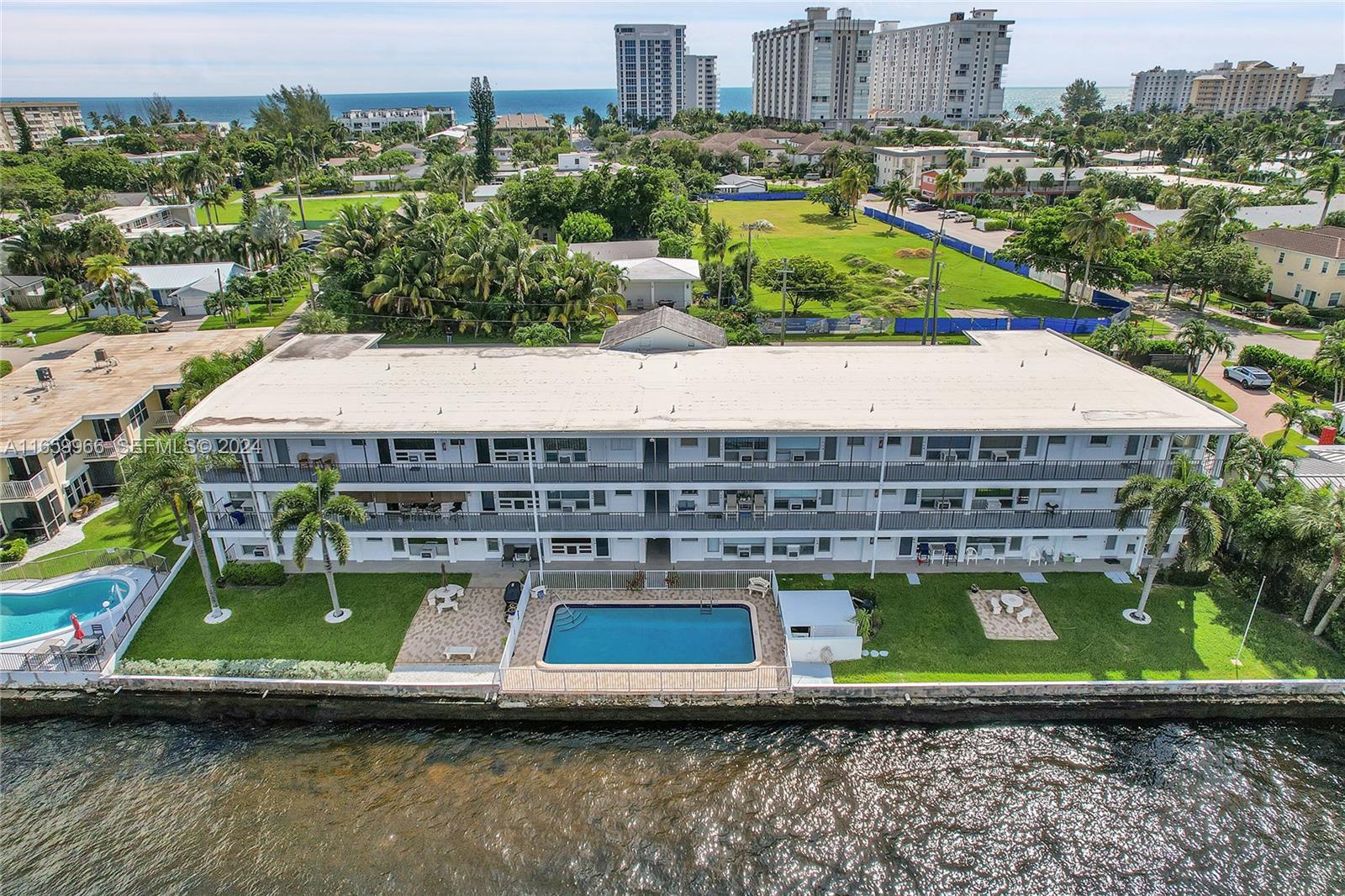 701 S Riverside Drive 202