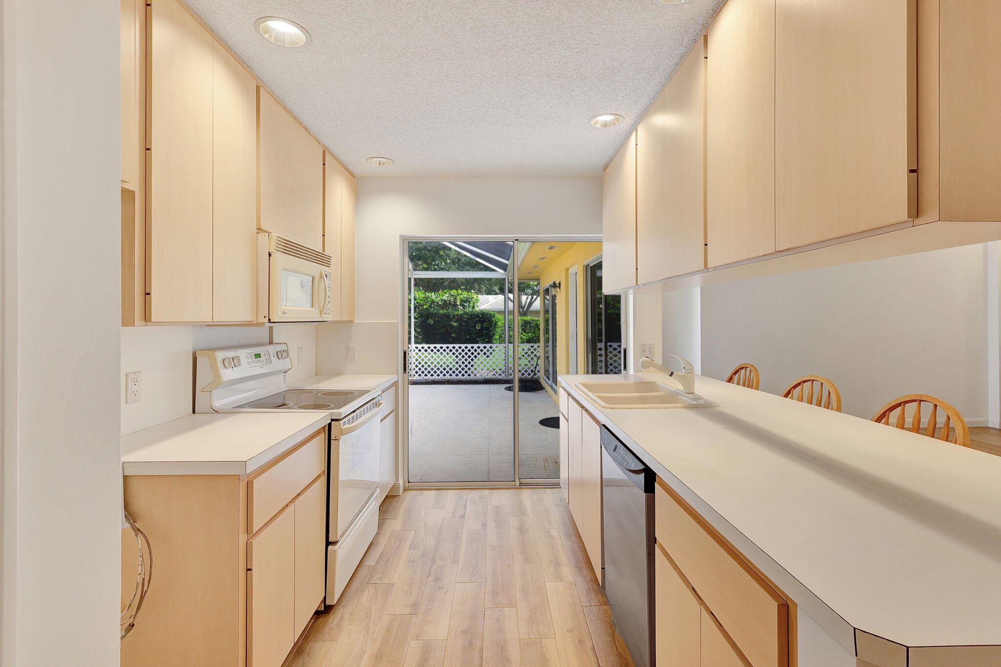 4503 Lakemont Court