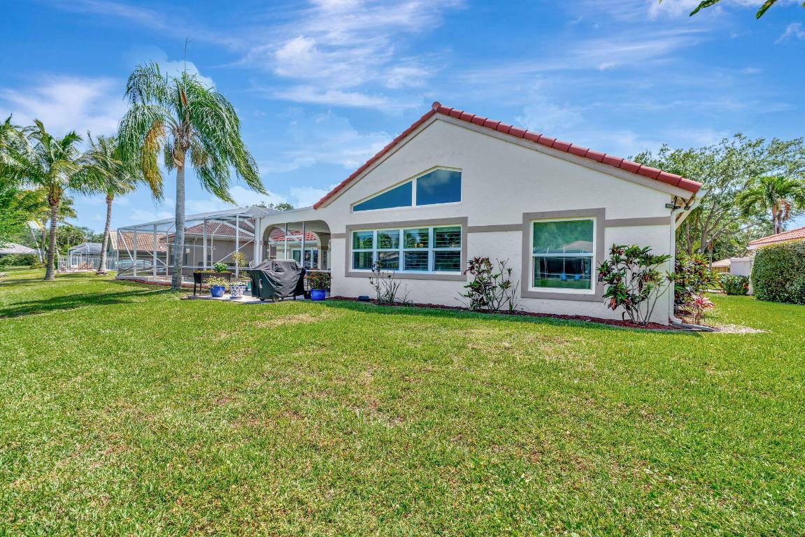 6533 Winding Lake Drive