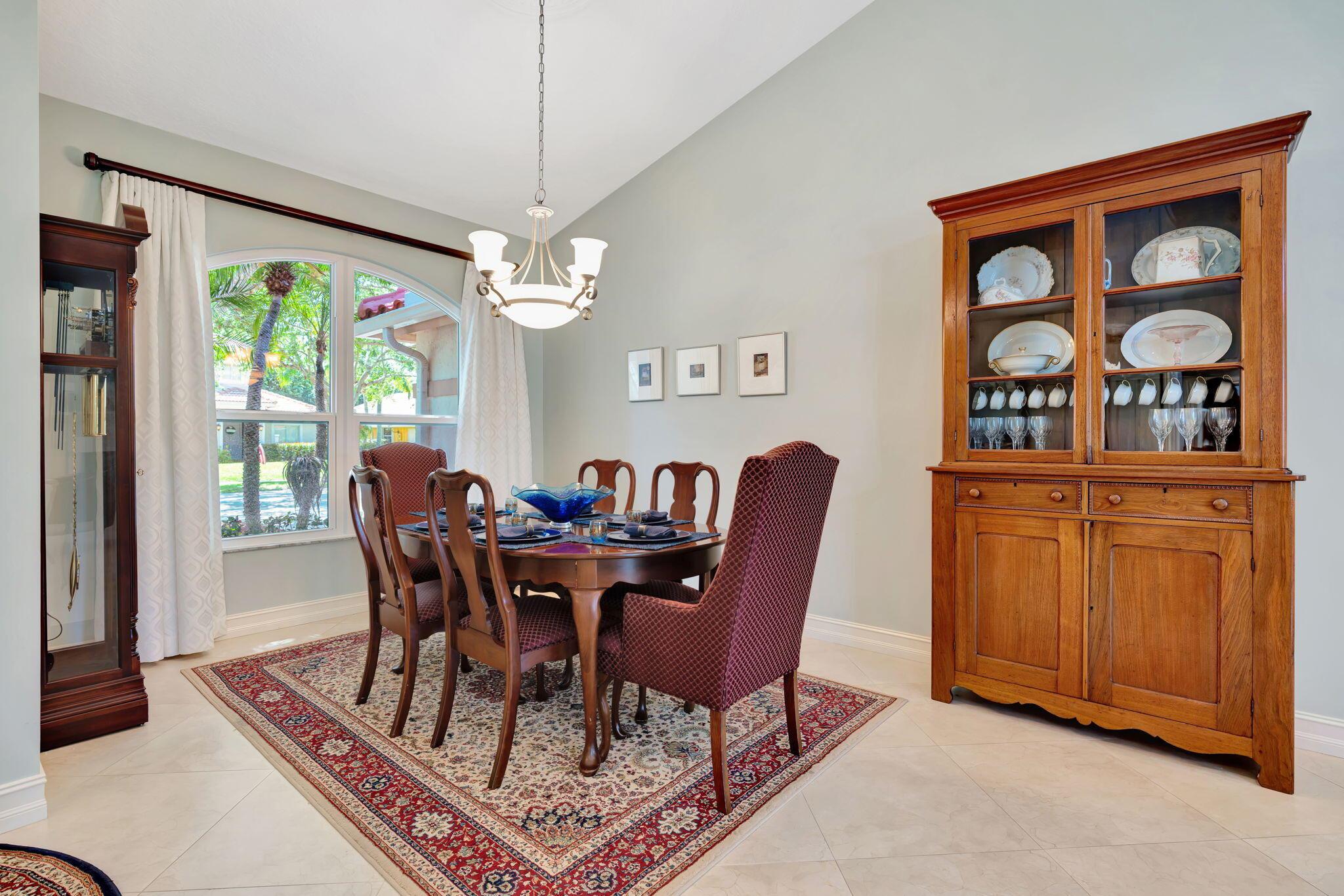 6533 Winding Lake Drive