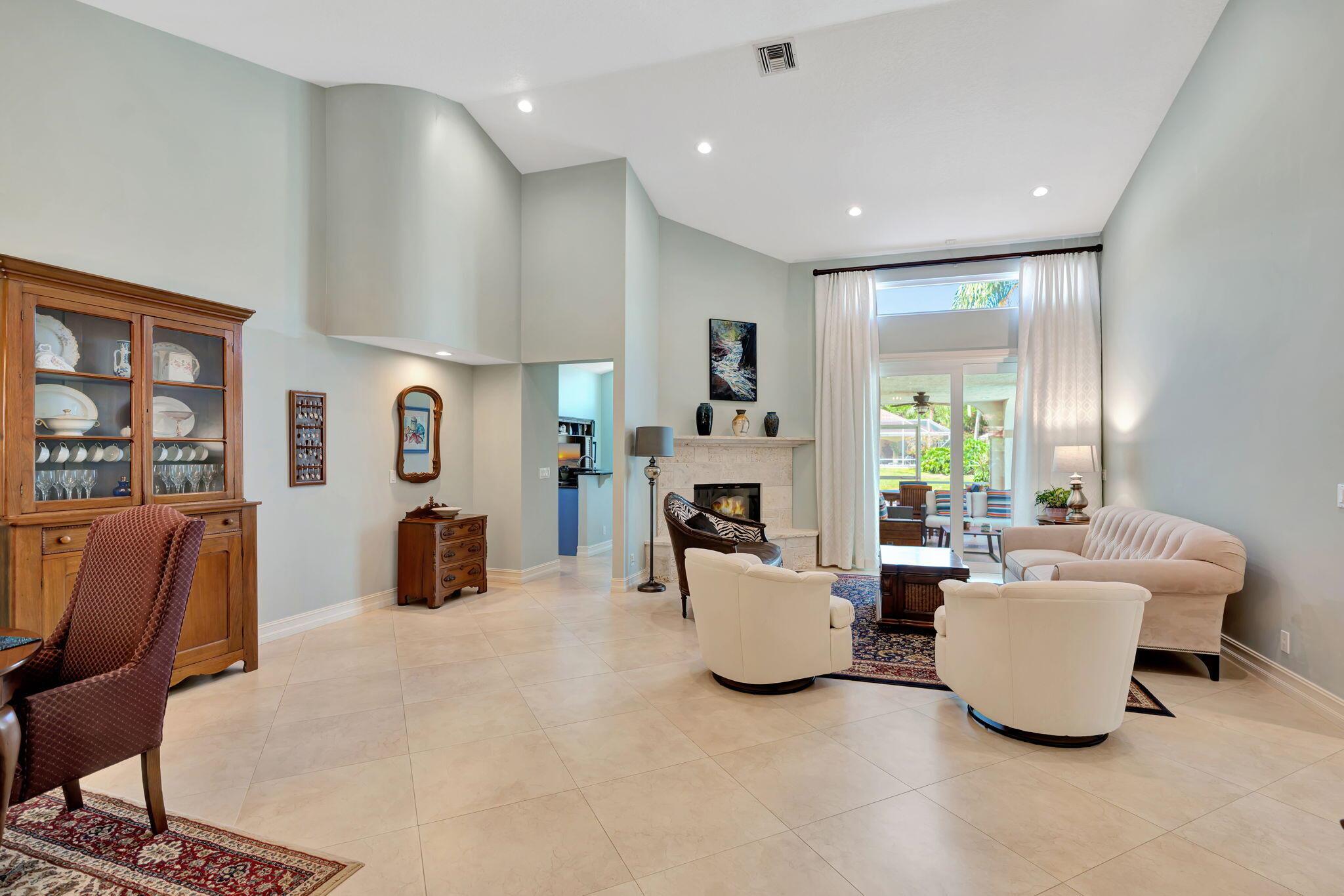 6533 Winding Lake Drive