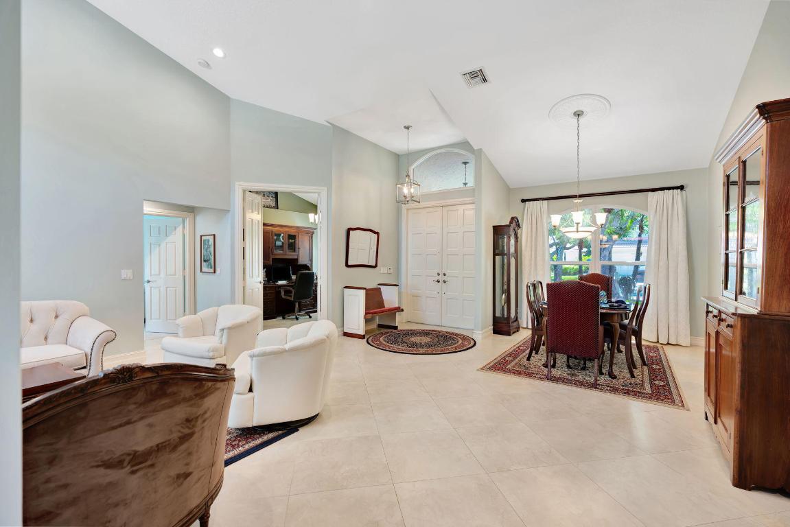 6533 Winding Lake Drive