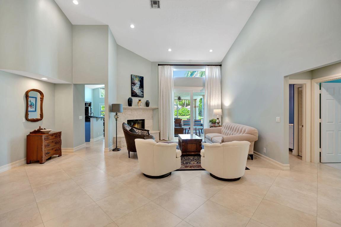 6533 Winding Lake Drive