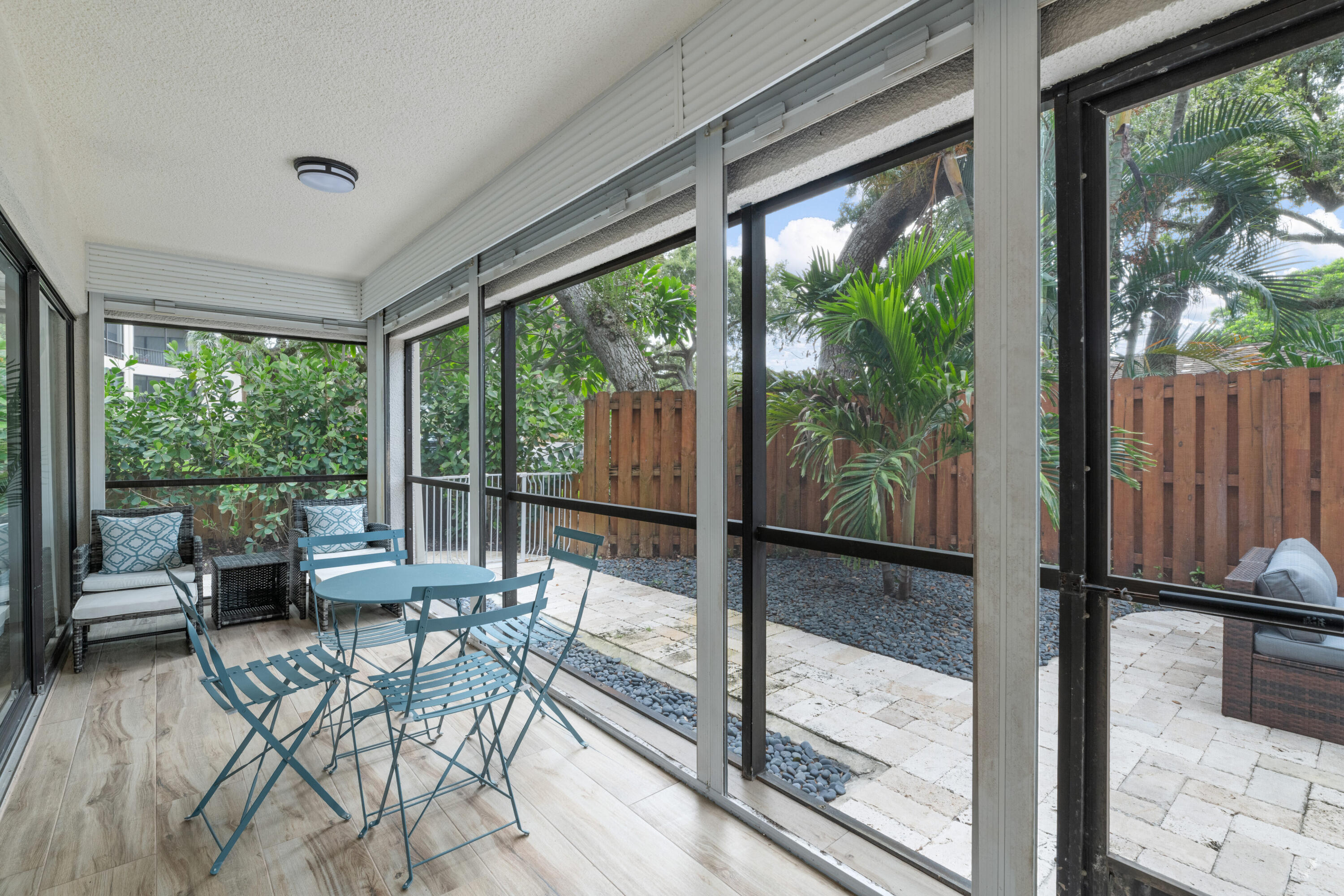 1618 Twelve Oaks Way 101