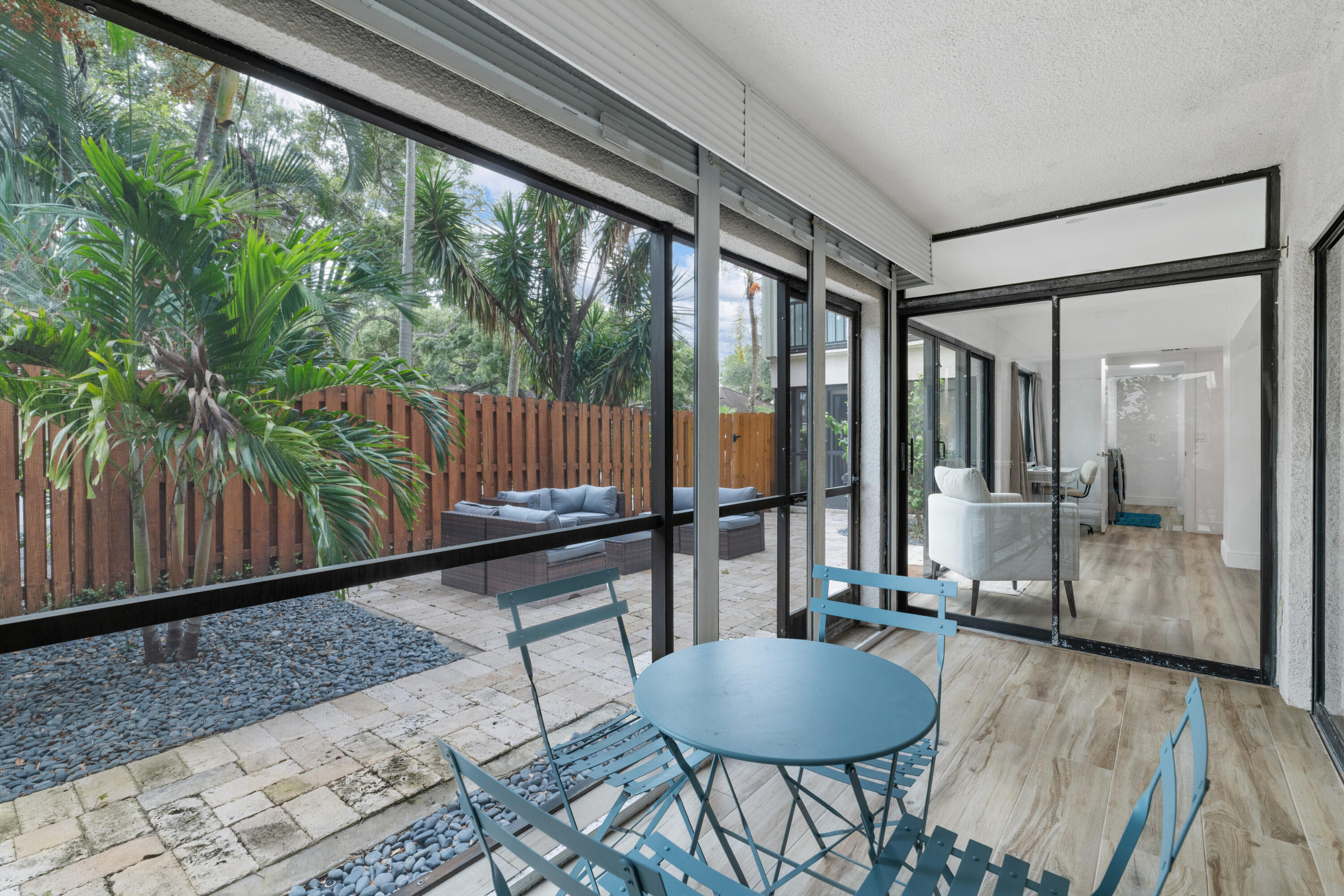 1618 Twelve Oaks Way 101