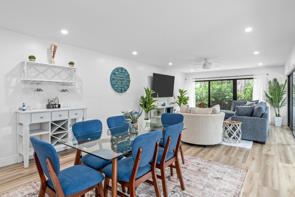 1618 Twelve Oaks Way 101