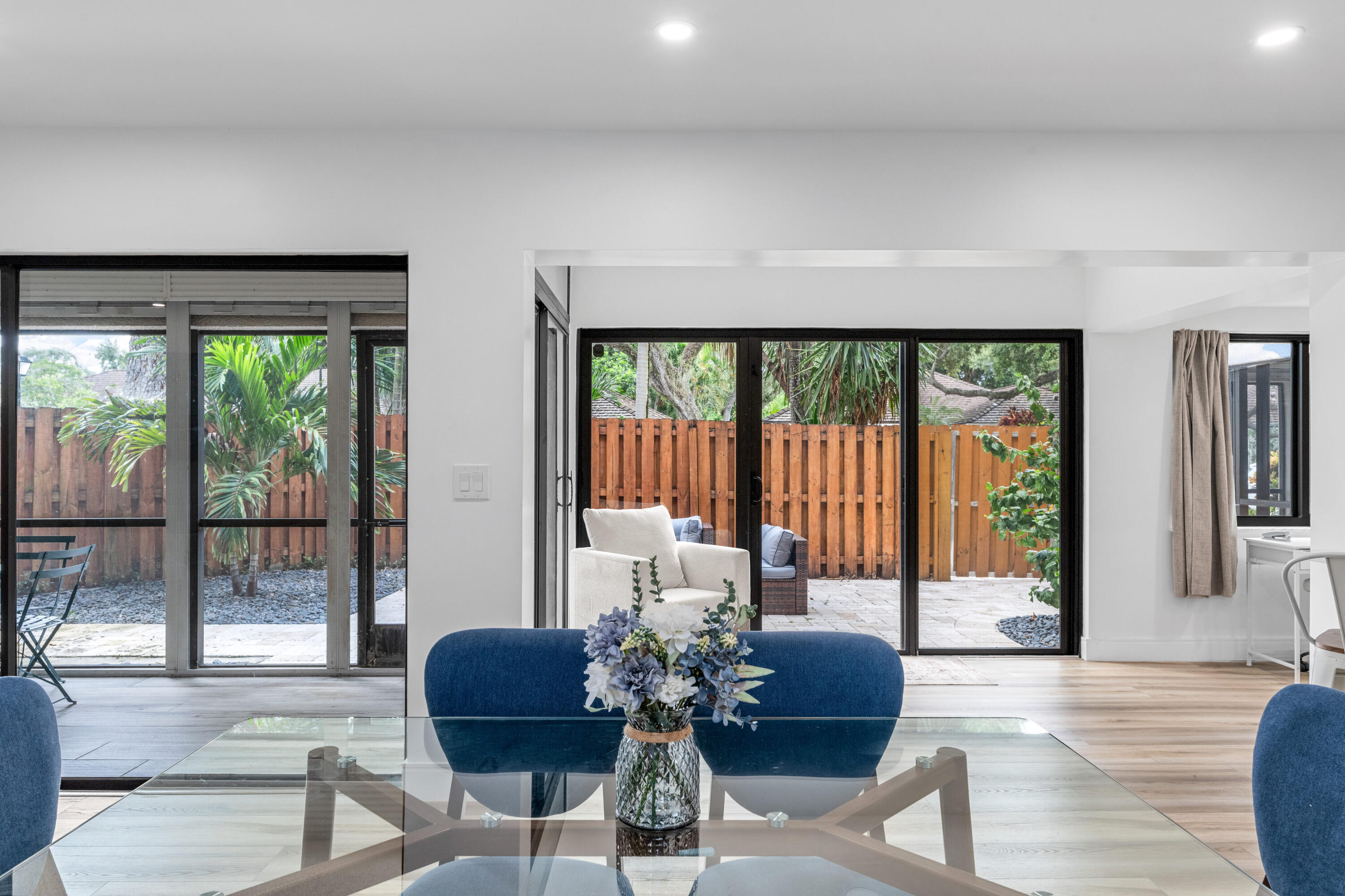 1618 Twelve Oaks Way 101