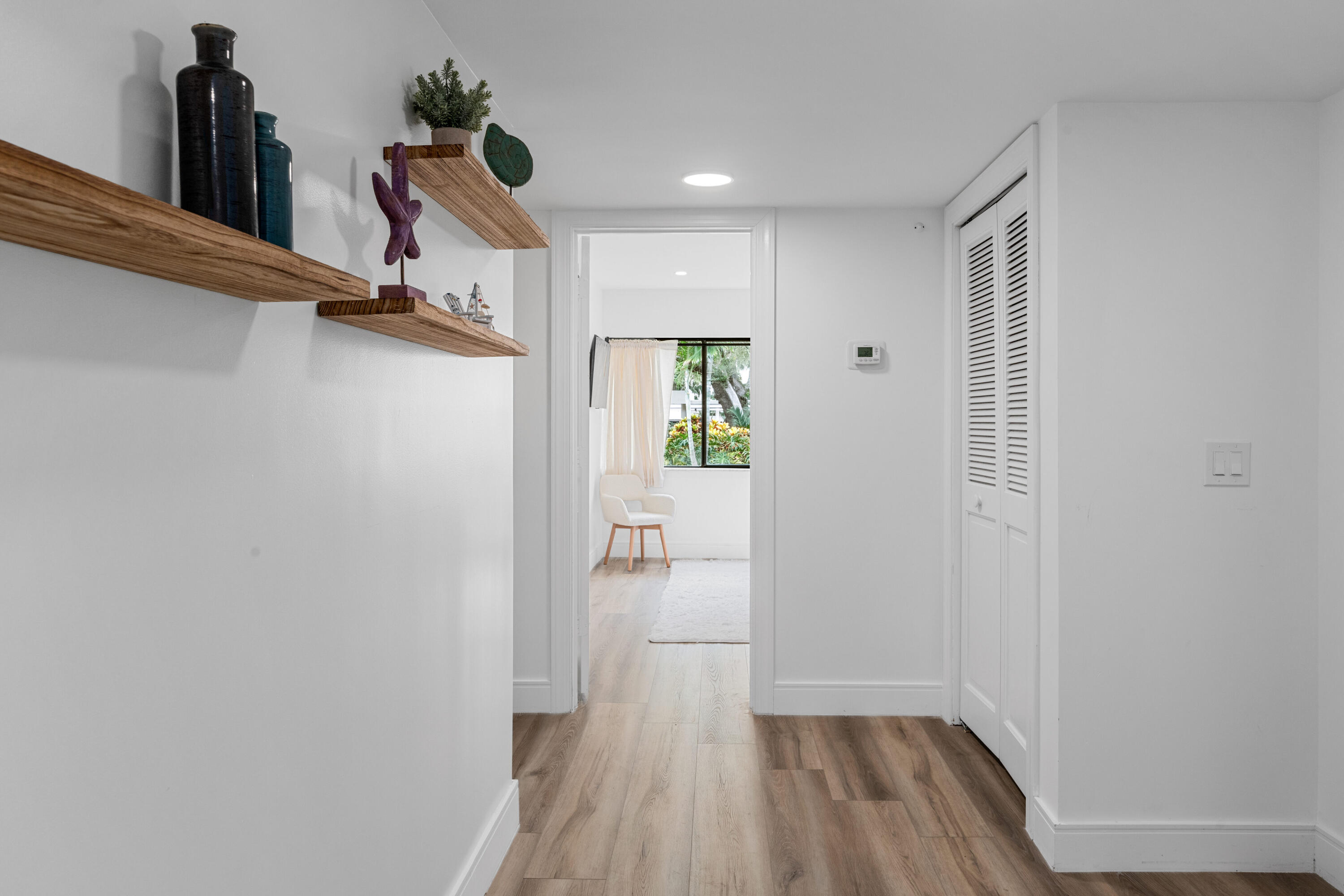 1618 Twelve Oaks Way 101