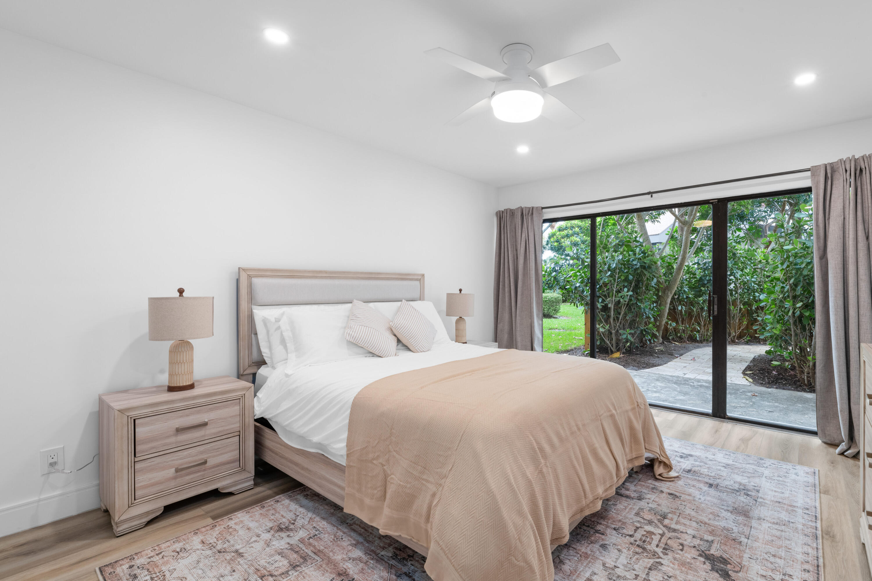 1618 Twelve Oaks Way 101