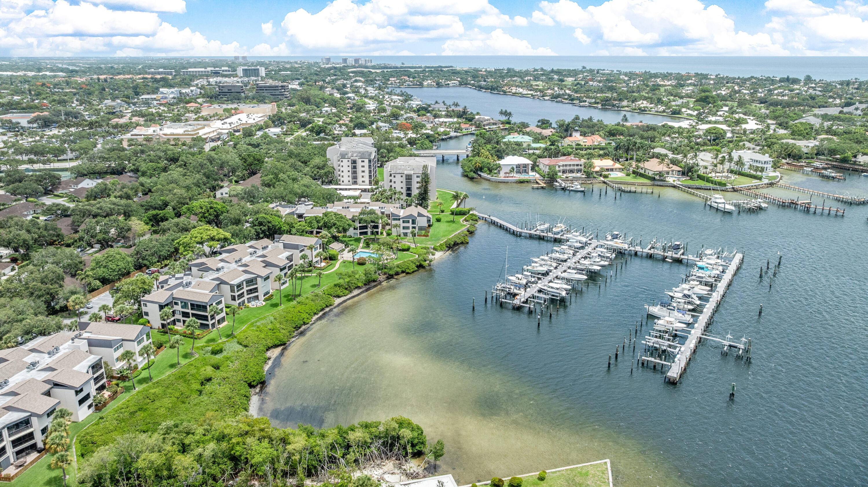 1618 Twelve Oaks Way 101