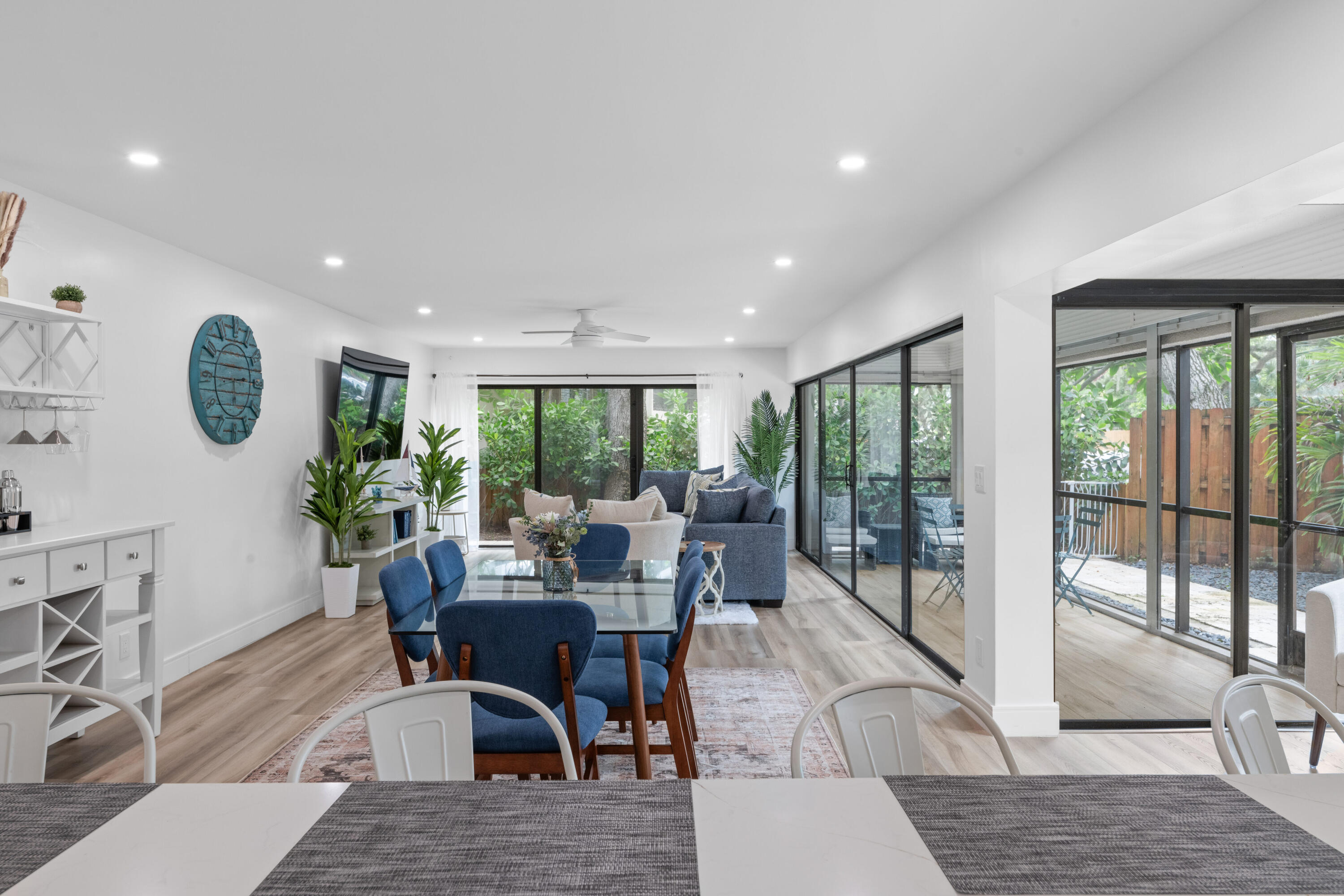 1618 Twelve Oaks Way 101