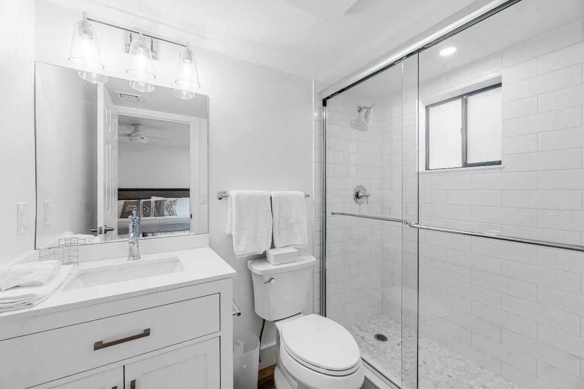 1618 Twelve Oaks Way 101