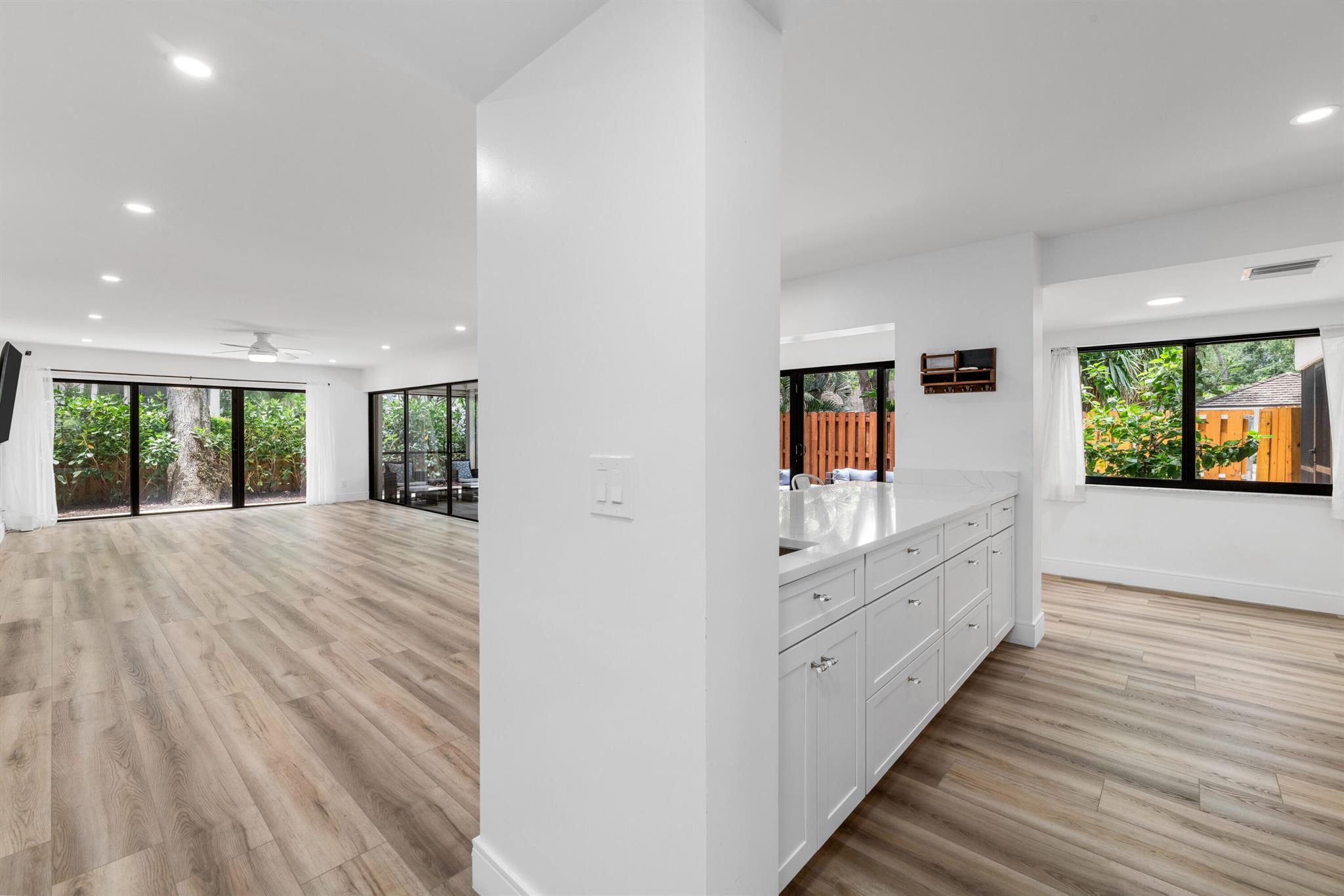 1618 Twelve Oaks Way 101
