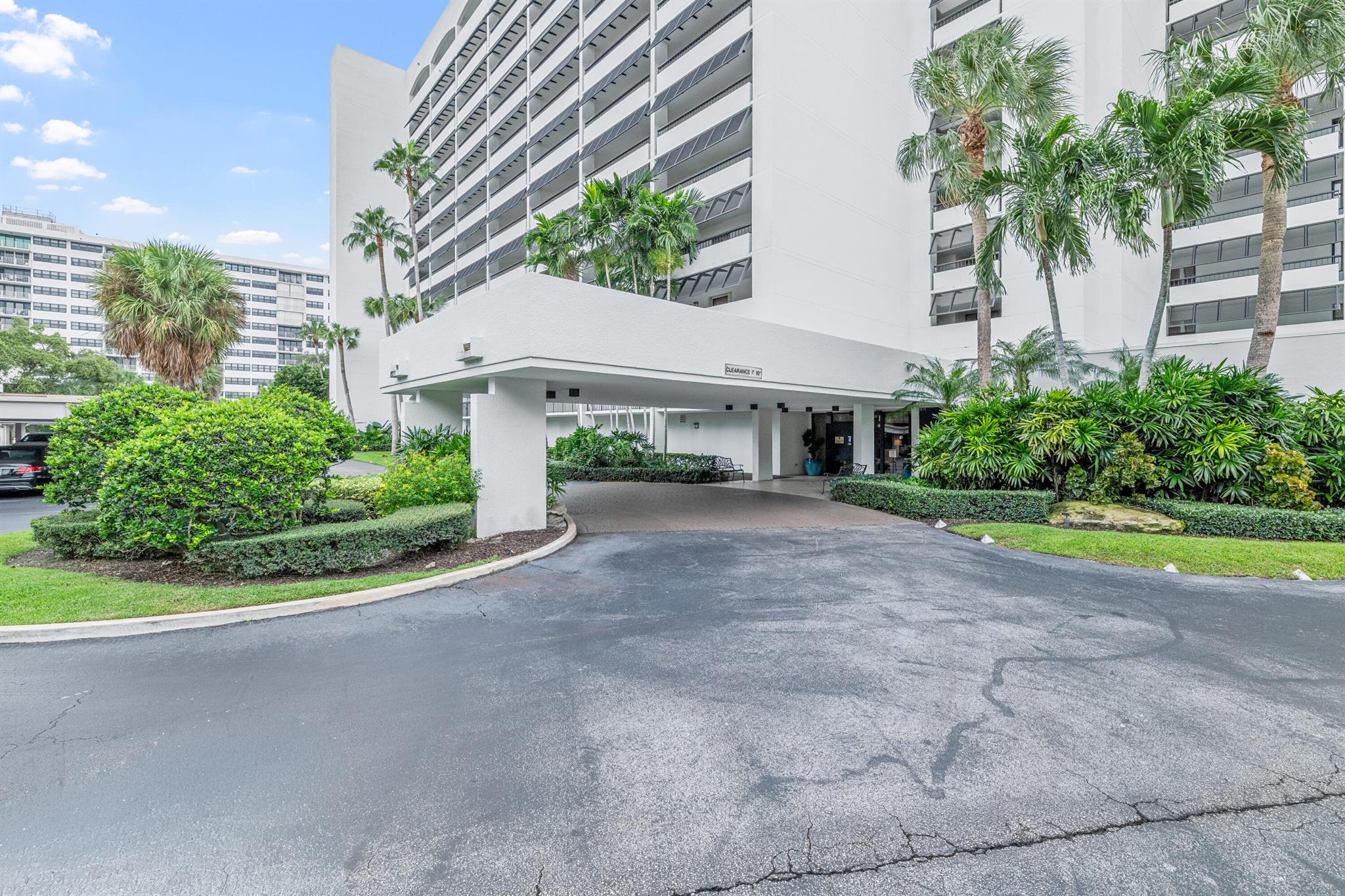 356 Golfview Road 301