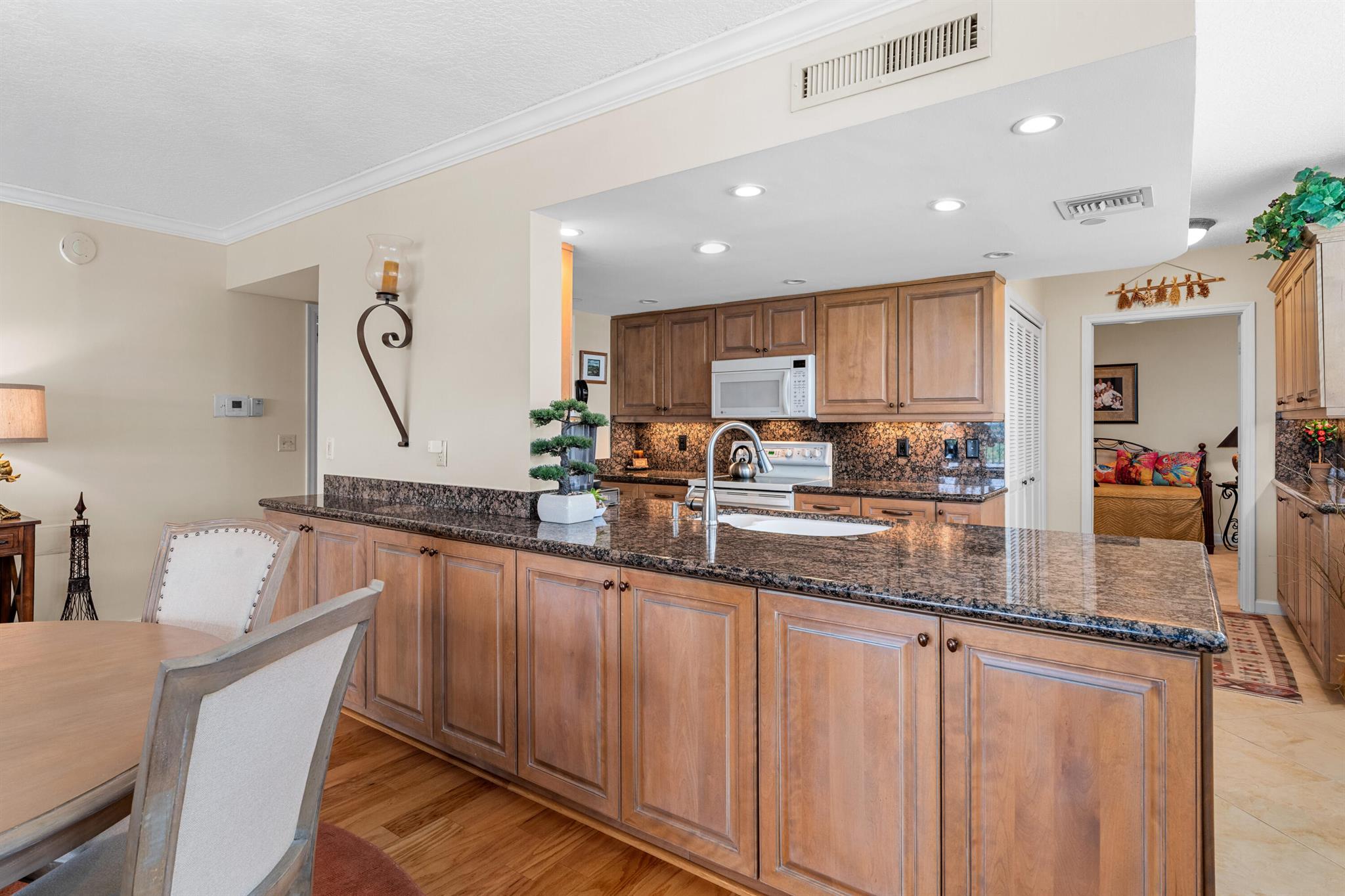 356 Golfview Road 301