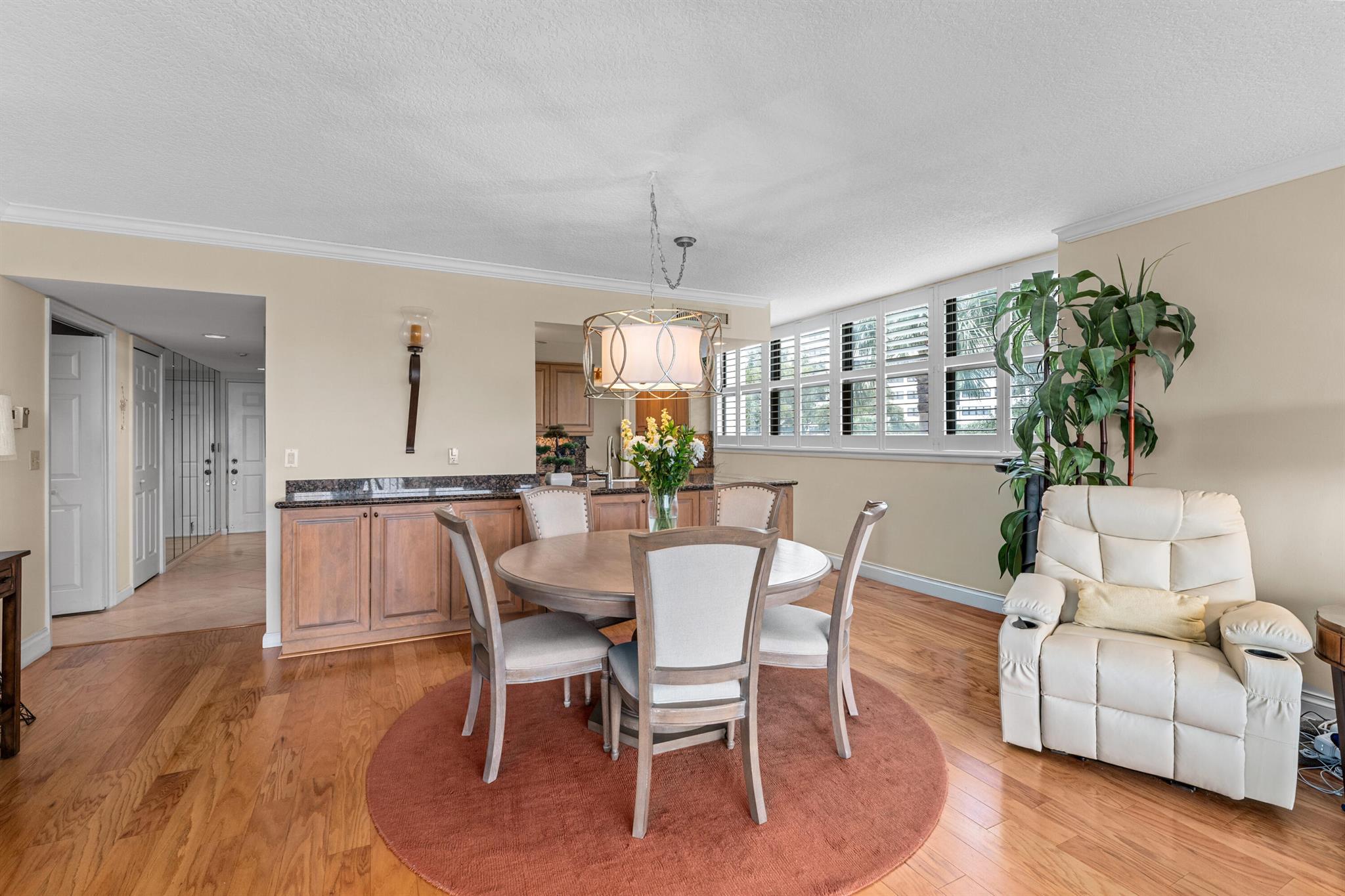 356 Golfview Road 301