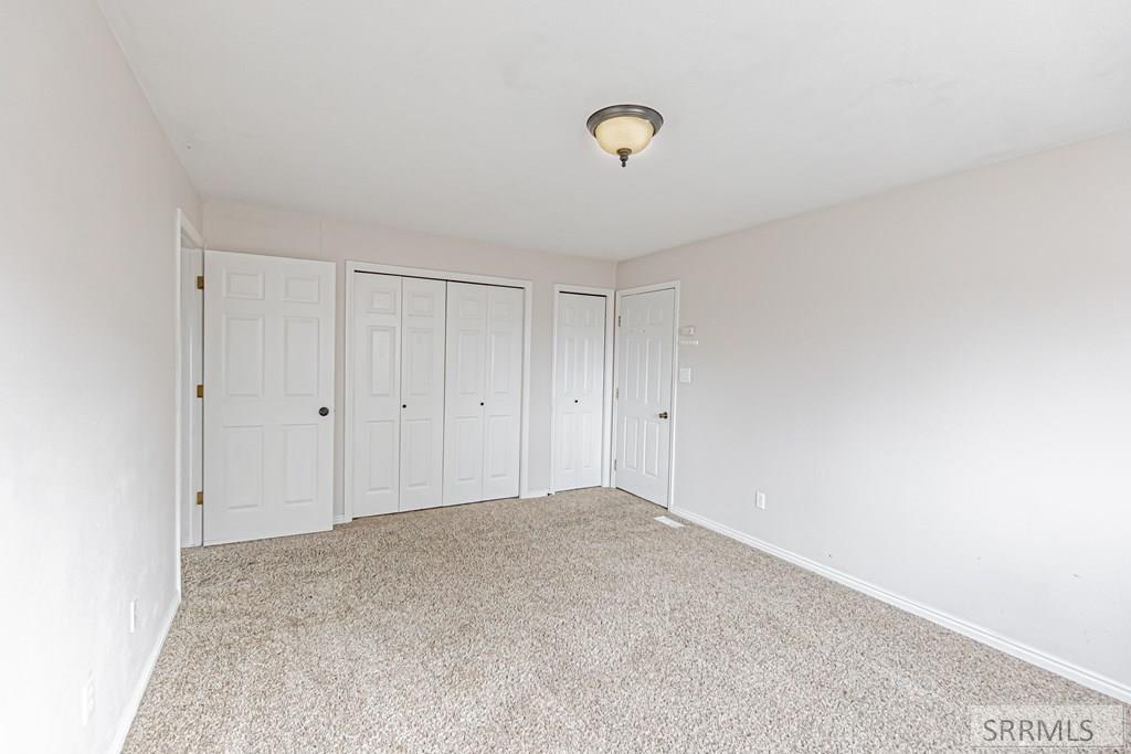 271 Meadowlark Drive