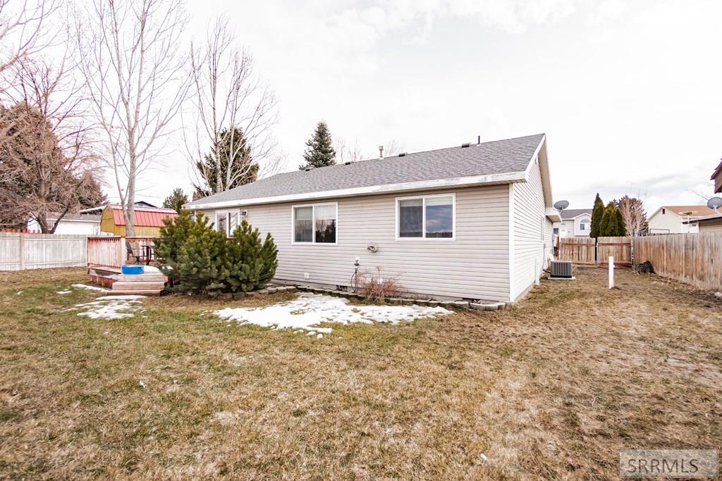 271 Meadowlark Drive