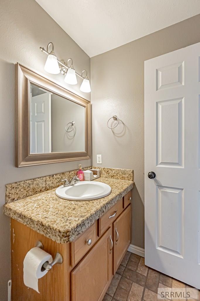 271 Meadowlark Drive