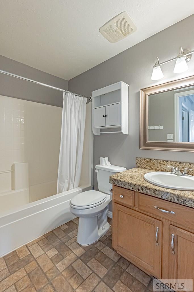 271 Meadowlark Drive