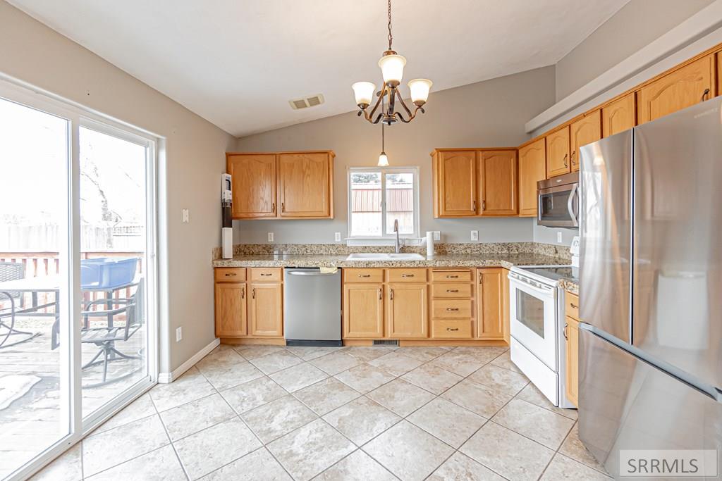 271 Meadowlark Drive