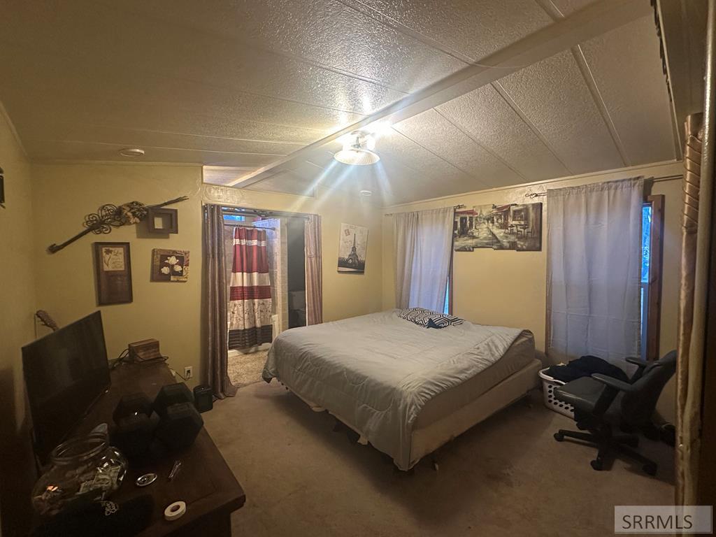 315 W Oak Street # 9