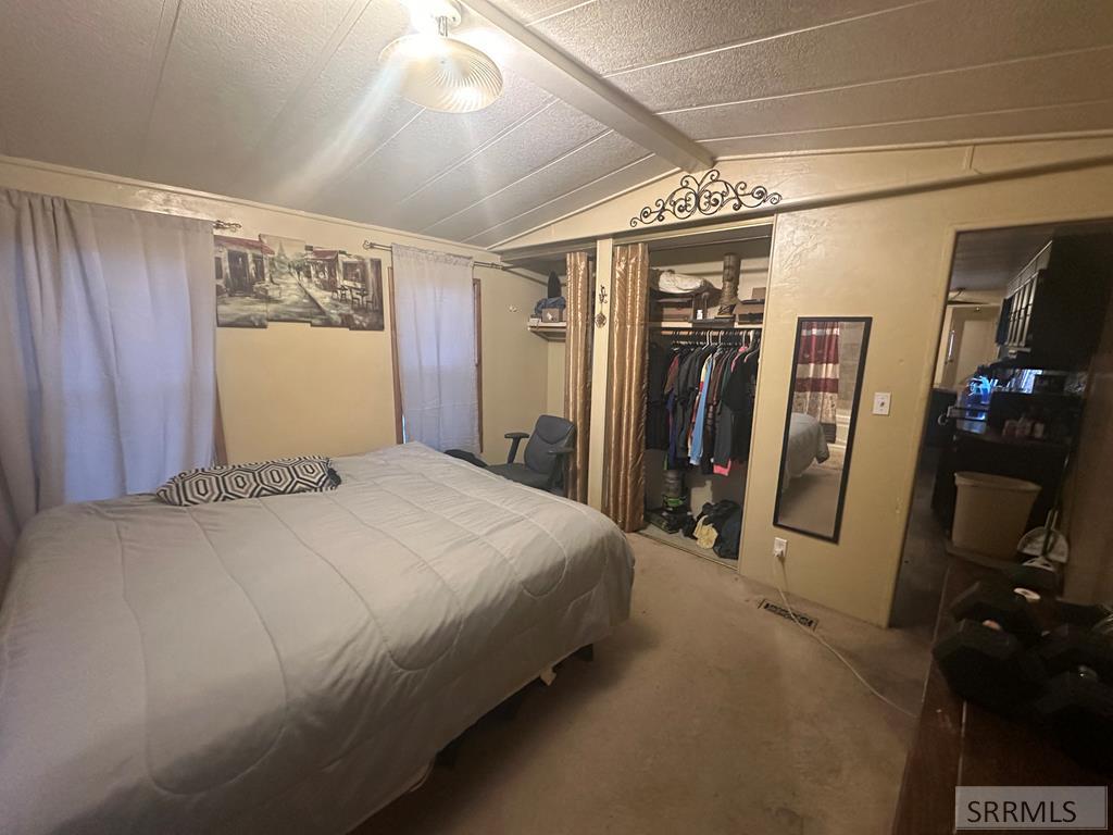 315 W Oak Street # 9