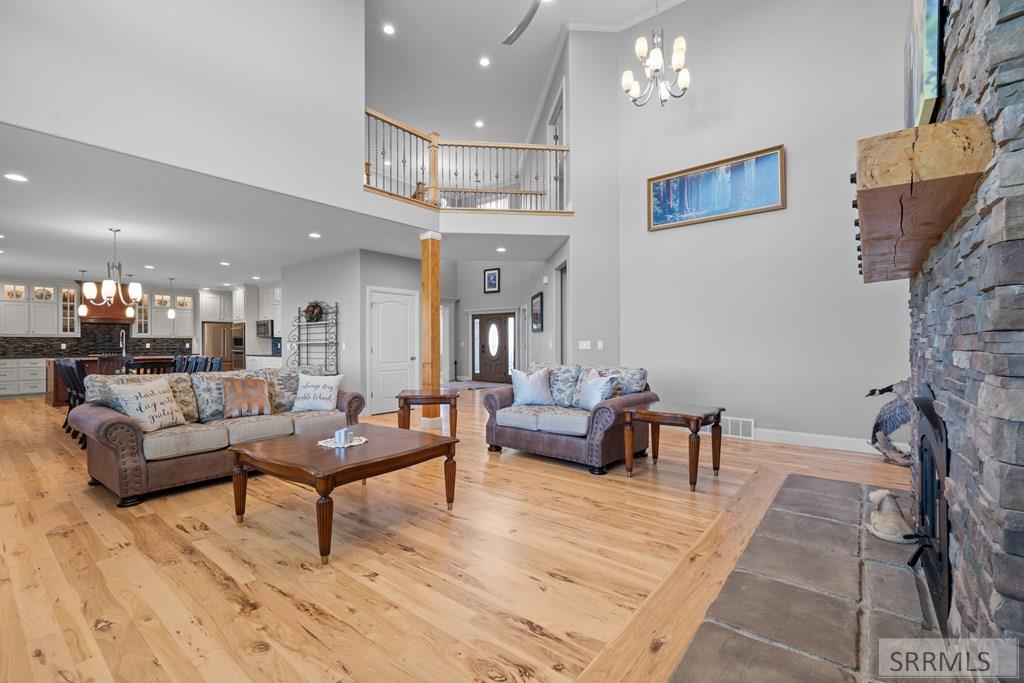 3800 Sequoia Court