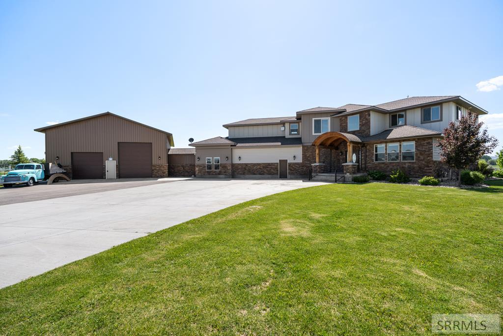 3800 Sequoia Court
