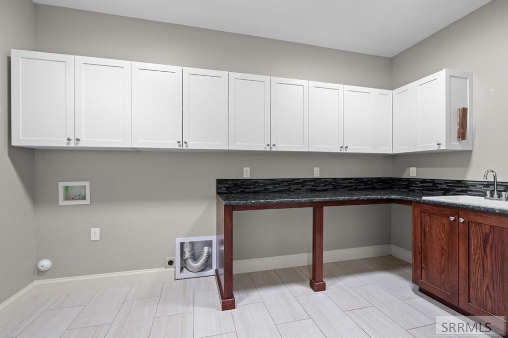 3800 Sequoia Court