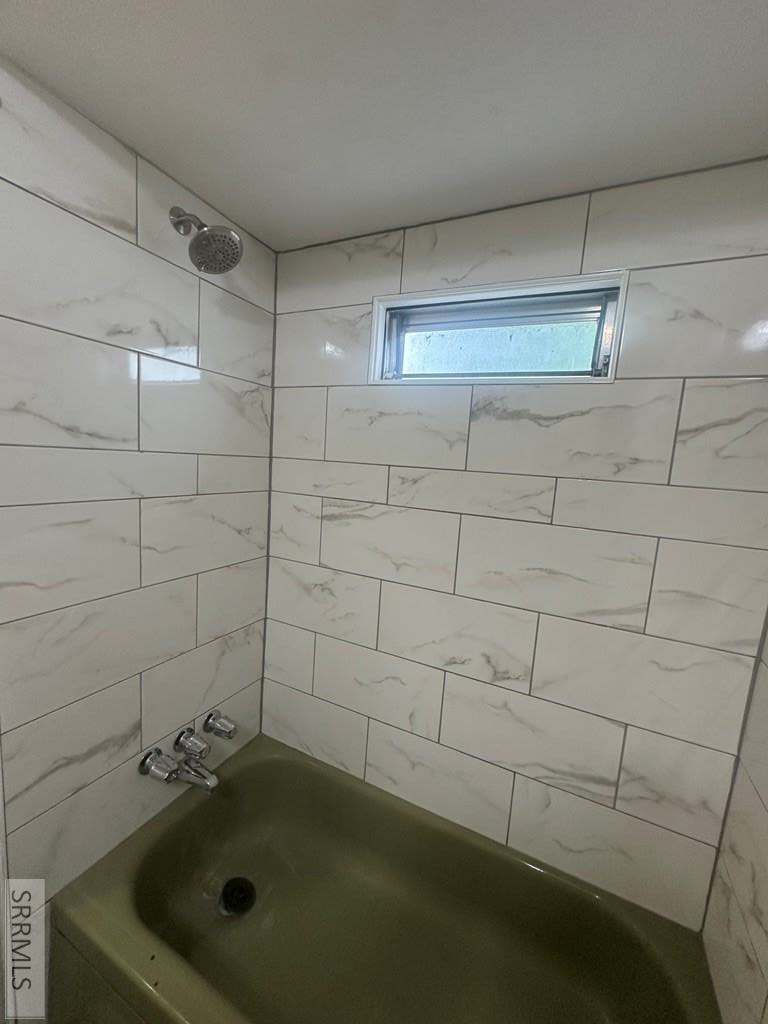 925 N Wilson Avenue # 28