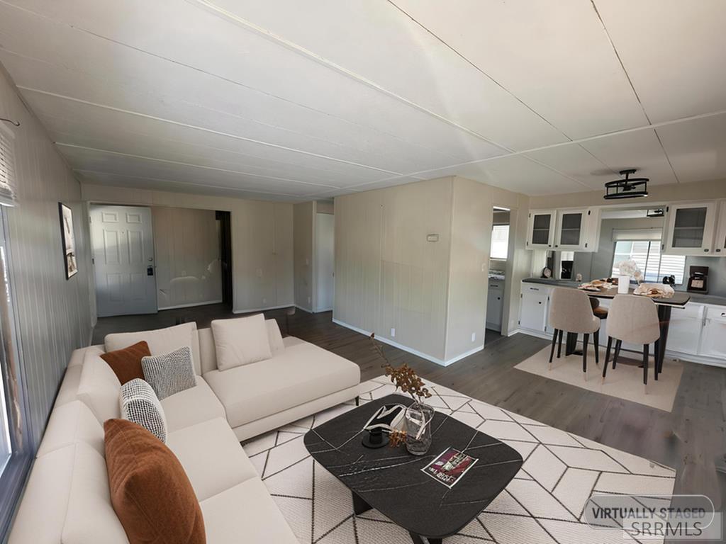 925 N Wilson Avenue # 28