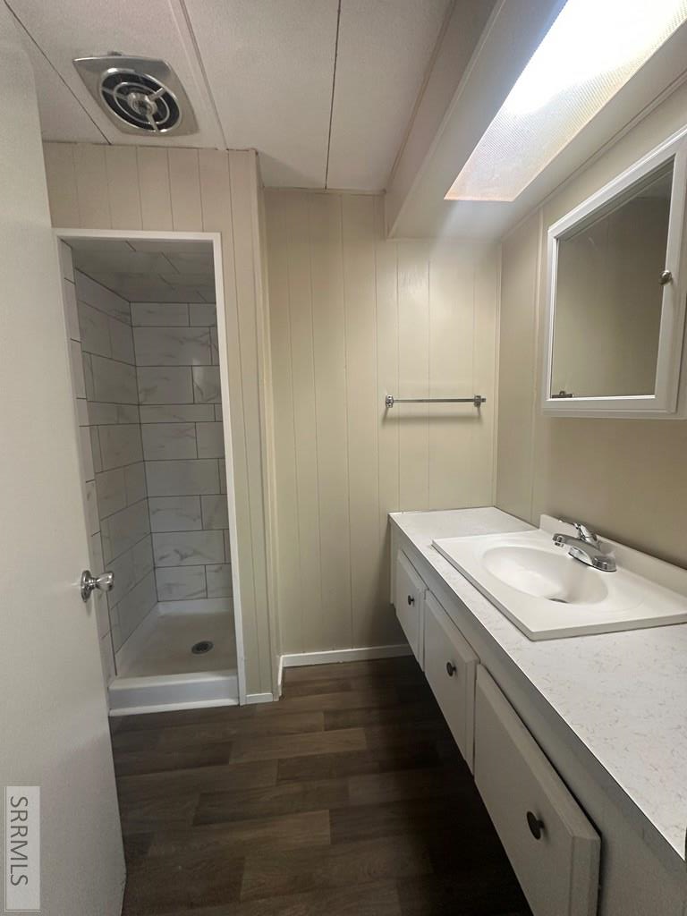 925 N Wilson Avenue # 28