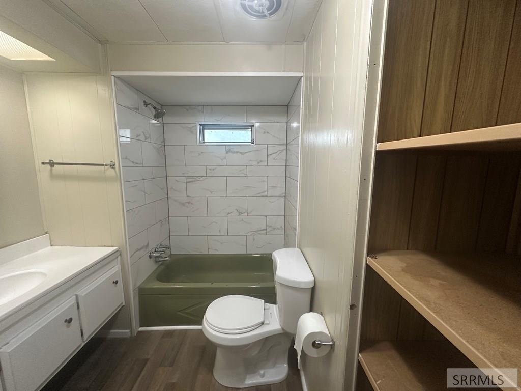 925 N Wilson Avenue # 28