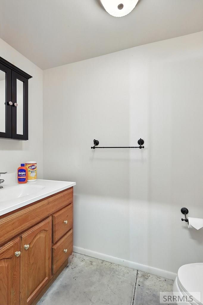 974 W Riverview Drive