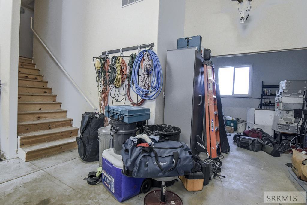 974 W Riverview Drive