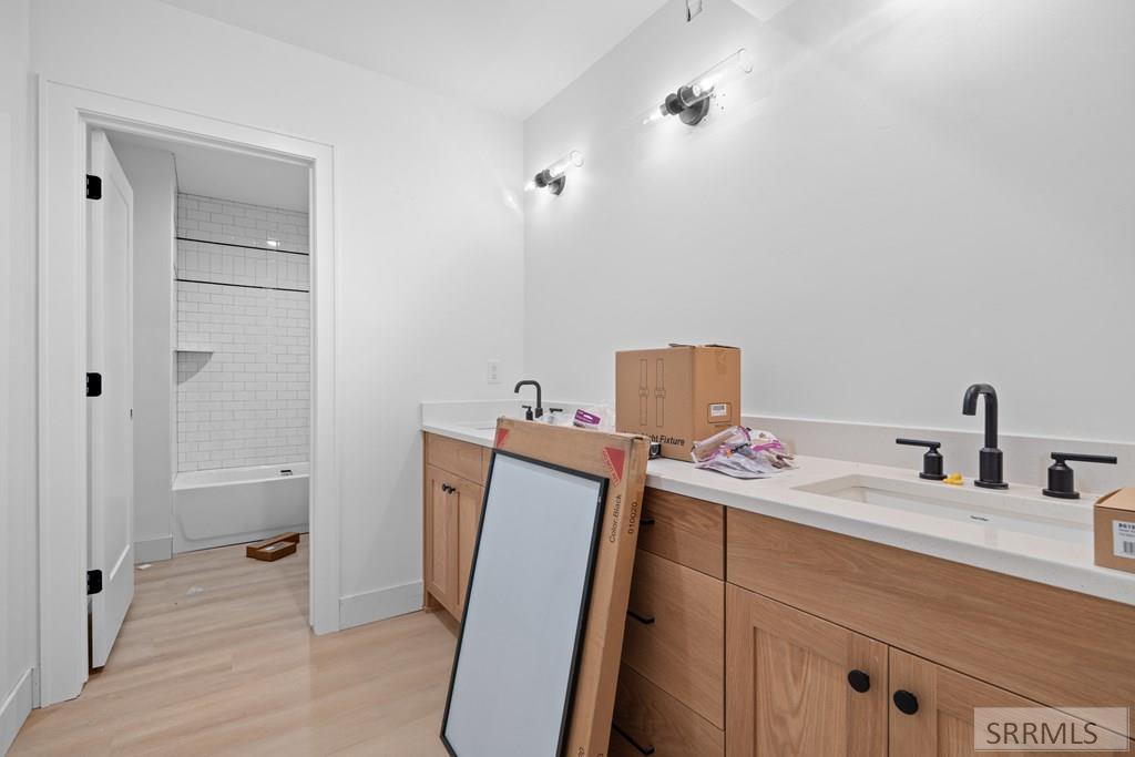 5804 Dune Village Way