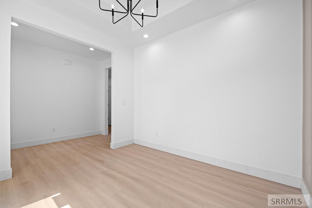 5804 Dune Village Way