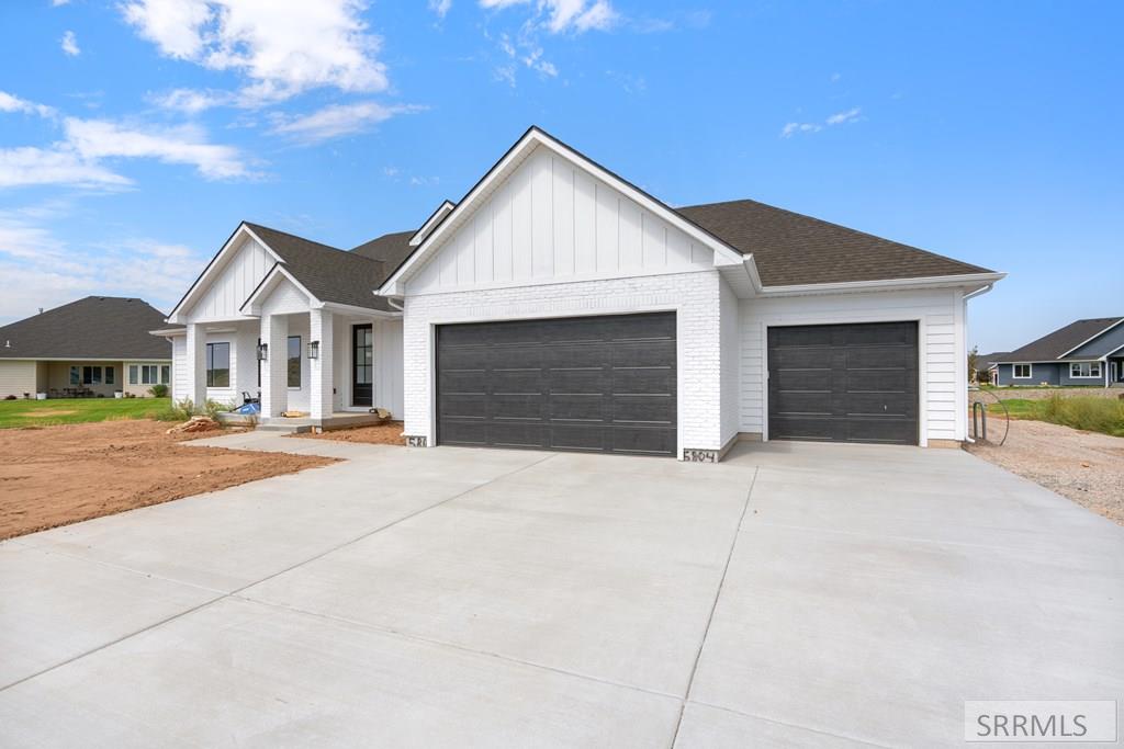 5804 Dune Village Way