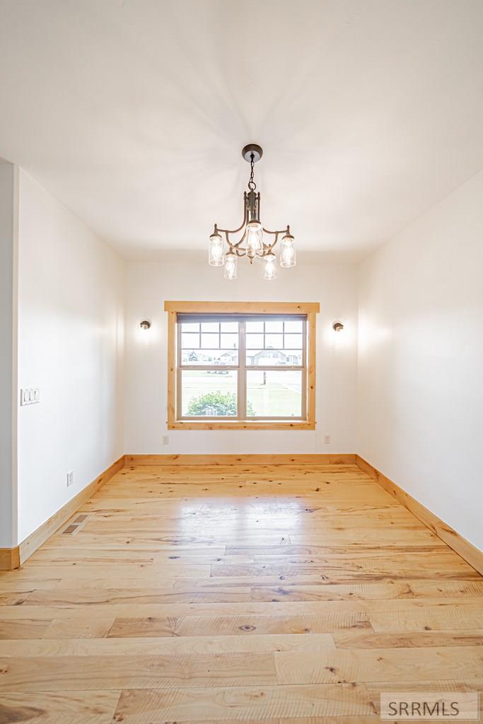 2167 E Berggren Lane