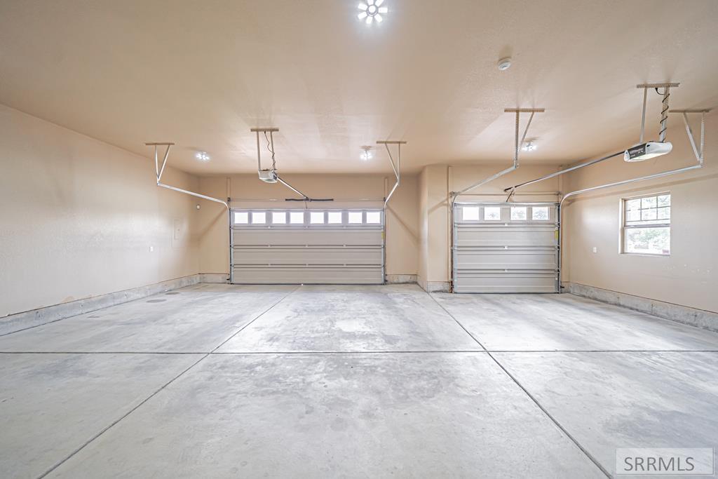 2167 E Berggren Lane