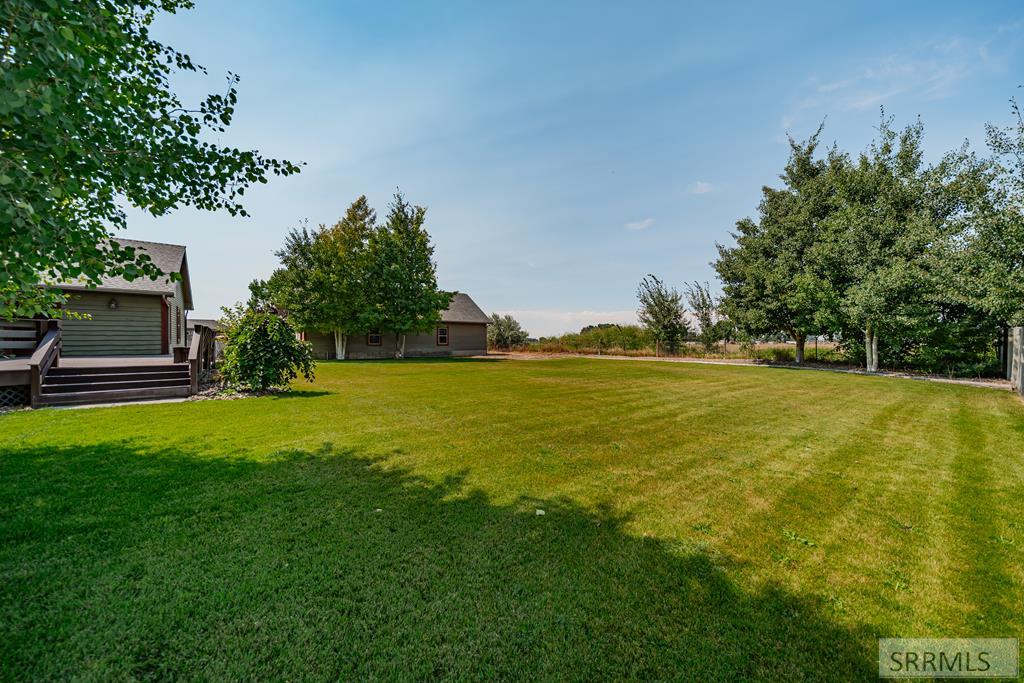 2167 E Berggren Lane