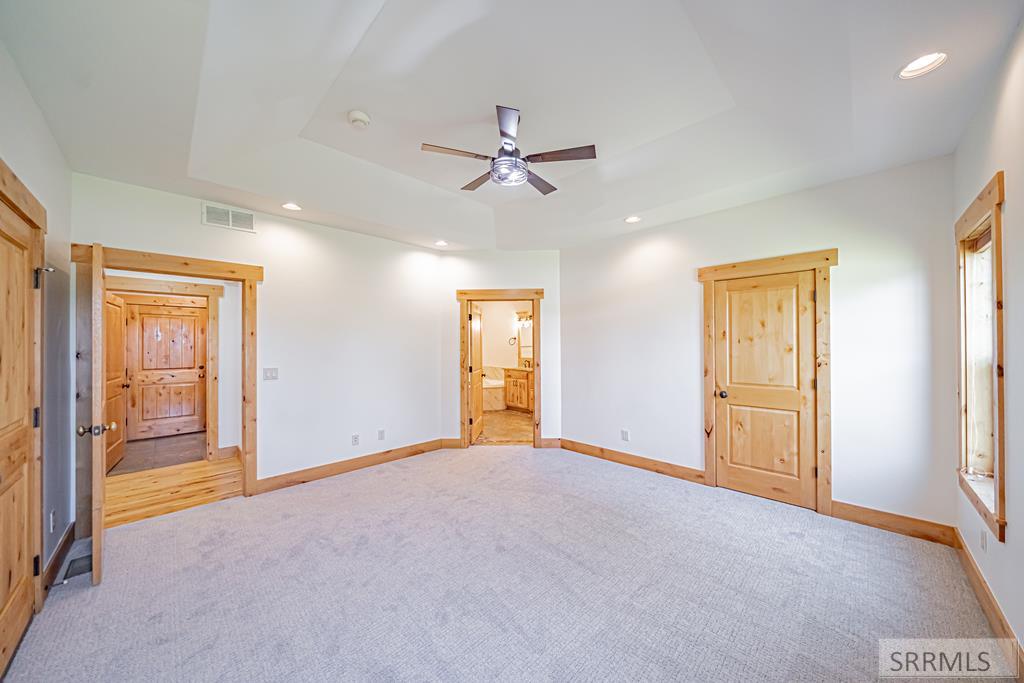 2167 E Berggren Lane